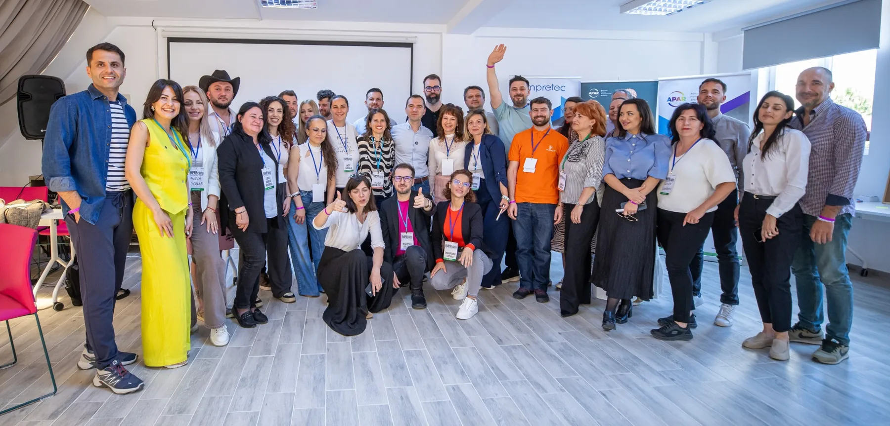 Participanți și membri ai comunității APAR
